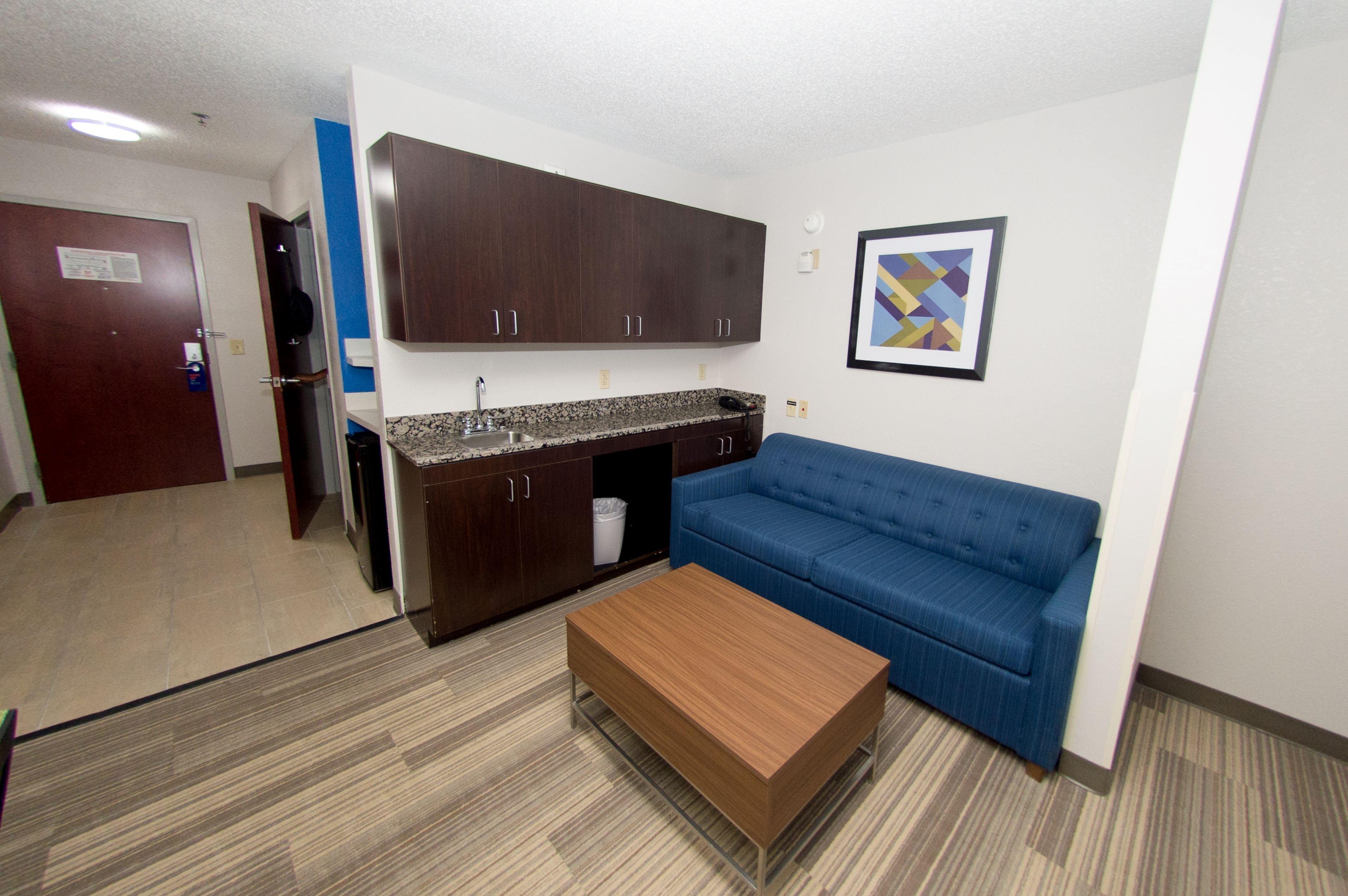 Holiday Inn Express & Suites Statesville Ngoại thất bức ảnh
